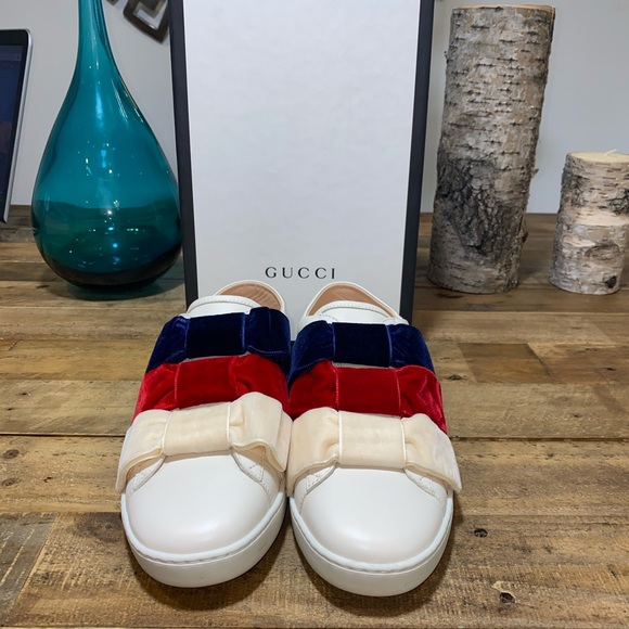 Gucci Ace Leather Velvet Bow Slip-On Sneakers - Picture 4 of 13